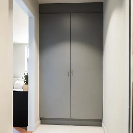 New At Majorstuen * Lii