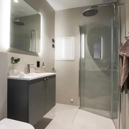 New At Majorstuen * Lii